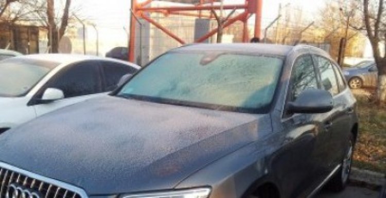 Un minor a spart un Audi la doi paşi de Parchetul de pe lângă Judecătoria Constanţa